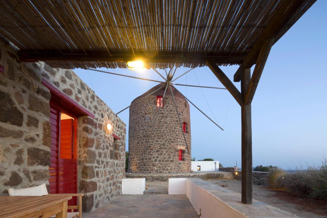 Marketos Windmill And Houses Trypiti Zewnętrze zdjęcie